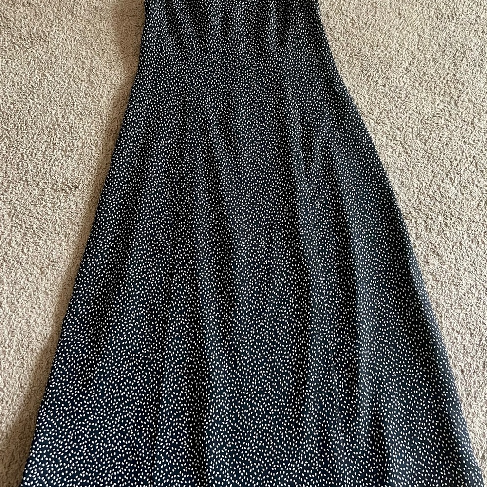90s style vintage Black and White Polka Dot Maxi Dress Talbots

Runs smaller
